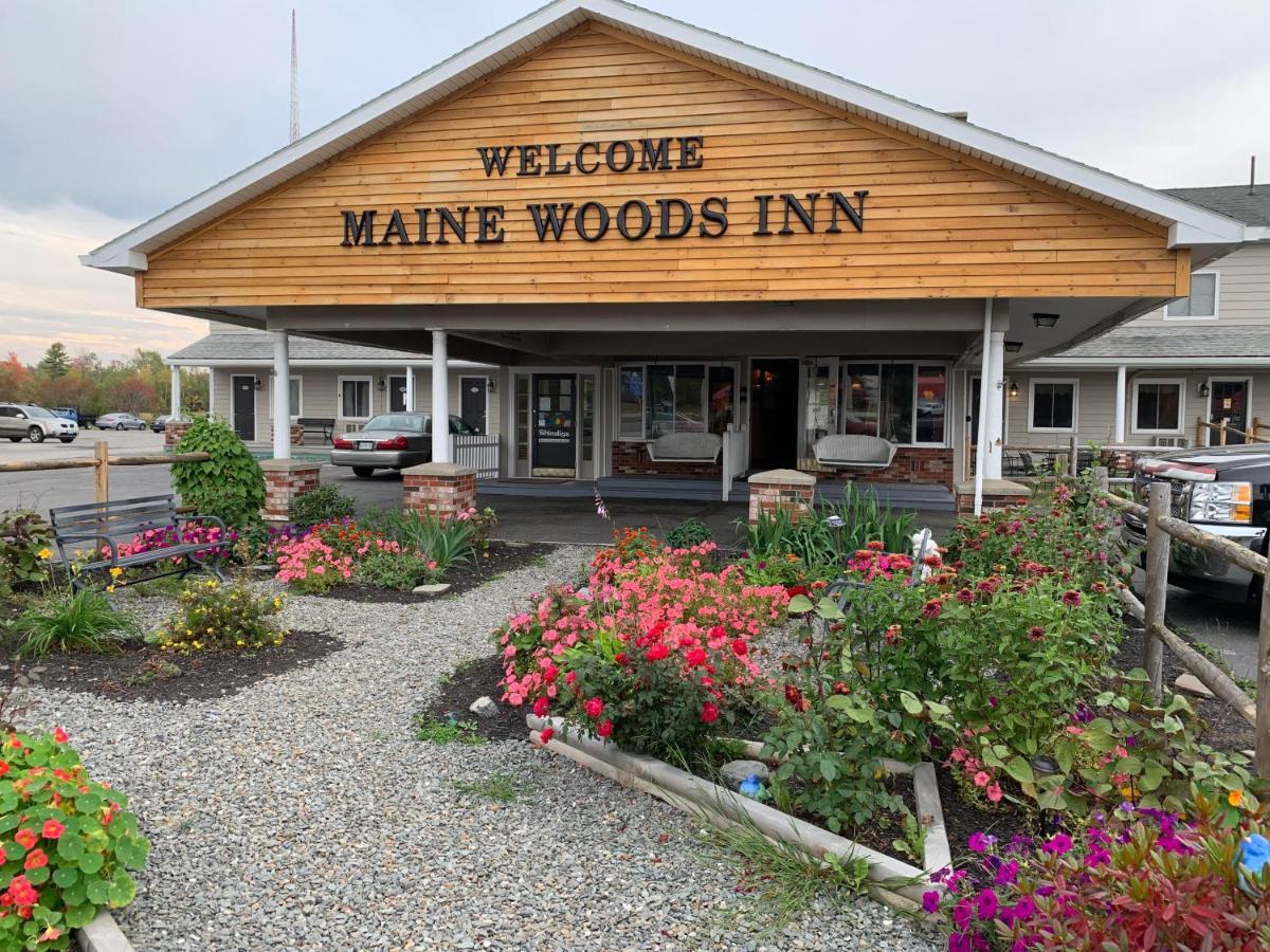 Maine Woods Inn Brewer Exterior photo